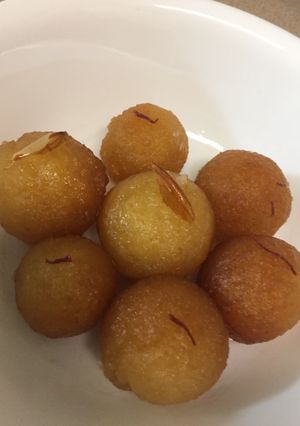A picture of Gulab Jamun made of milk powder.