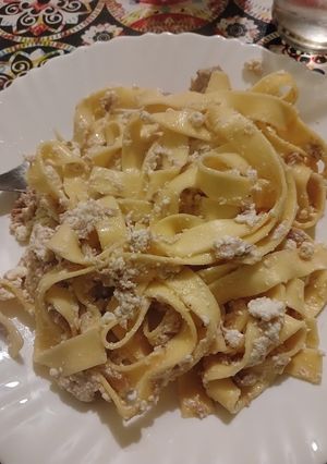 Una foto de Pasta con atún al limón y ricotta con crema