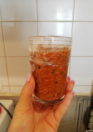 Une photo de Pesto de poivron rouge