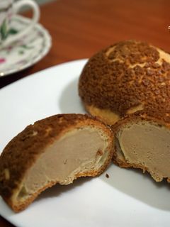 黑糖菠蘿脆皮泡芙 的食譜成品照片