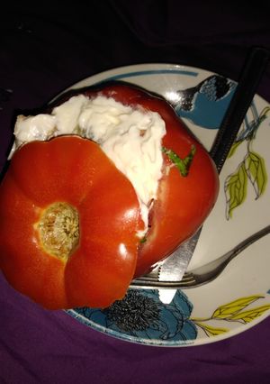 Una foto de Tomates rellenos de jurel