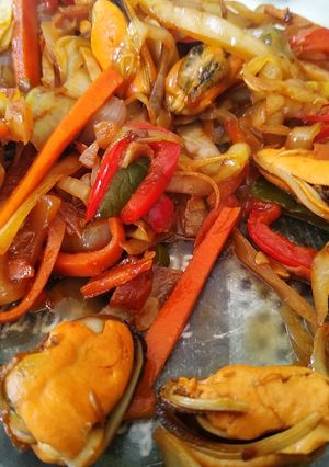 Una foto de Verduras con mejillones