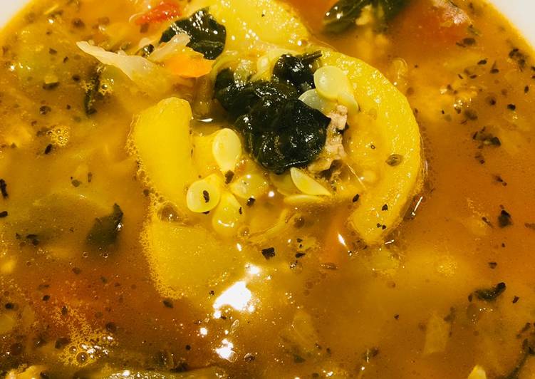 Hearty Coleslaw Spinach Soup �?�