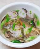 小白鯧.魚.豬肉.芋頭.米粉湯  家常菜