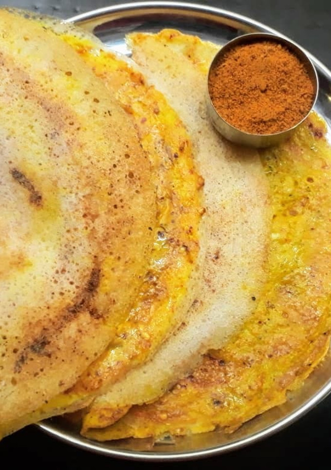 பூண்டு சட்னி முட்டை தோசை செய்முறை முக்கிய புகைப்படம்