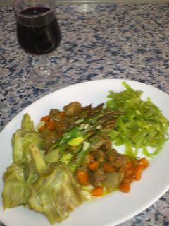 Una foto de Ternera guisada con verduras