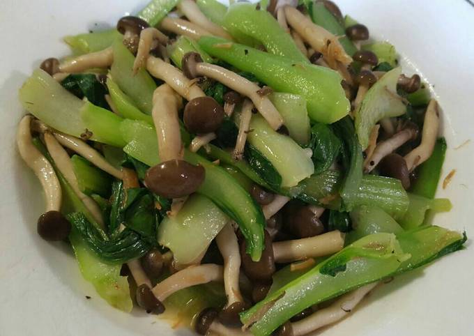 鮮菇燴青江 食譜成品照片