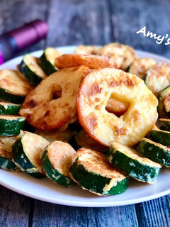 蛋煎蘋果櫛瓜 的食譜成品照片