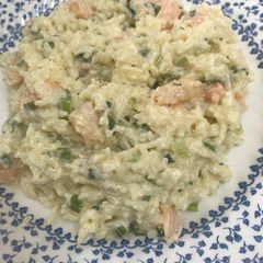 A picture of Creamy spring onion prawns with parsley rice.