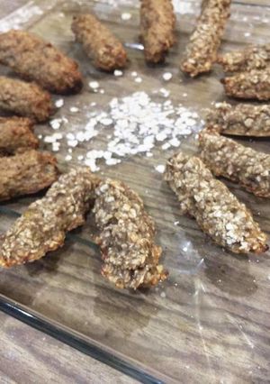 Una foto de Galletas de plátano y avena blw (+6)