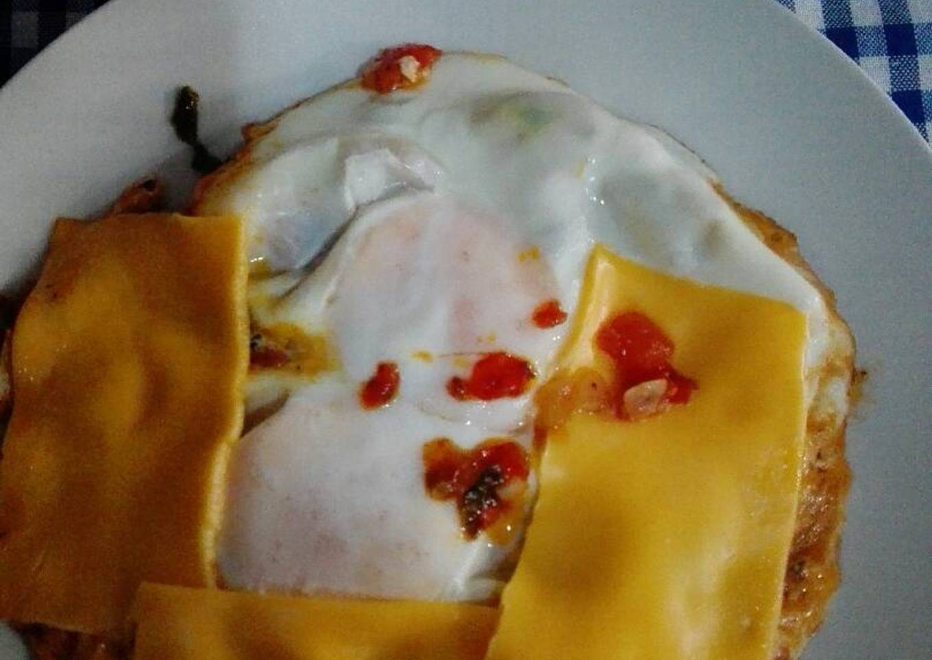 Huevos estrellados con acelga
