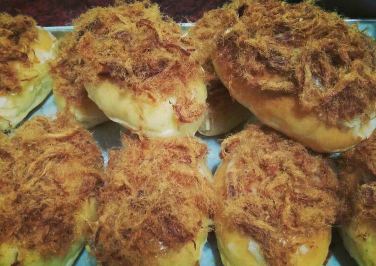 roti-abon-keju-a-k-a-beef-floss-bun-cheese