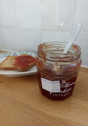 Une photo de Confiture de prunes au gingembre