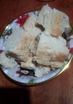 Una foto de Pan casero, de harina leudante, para acompañar tu mate 👉🤩