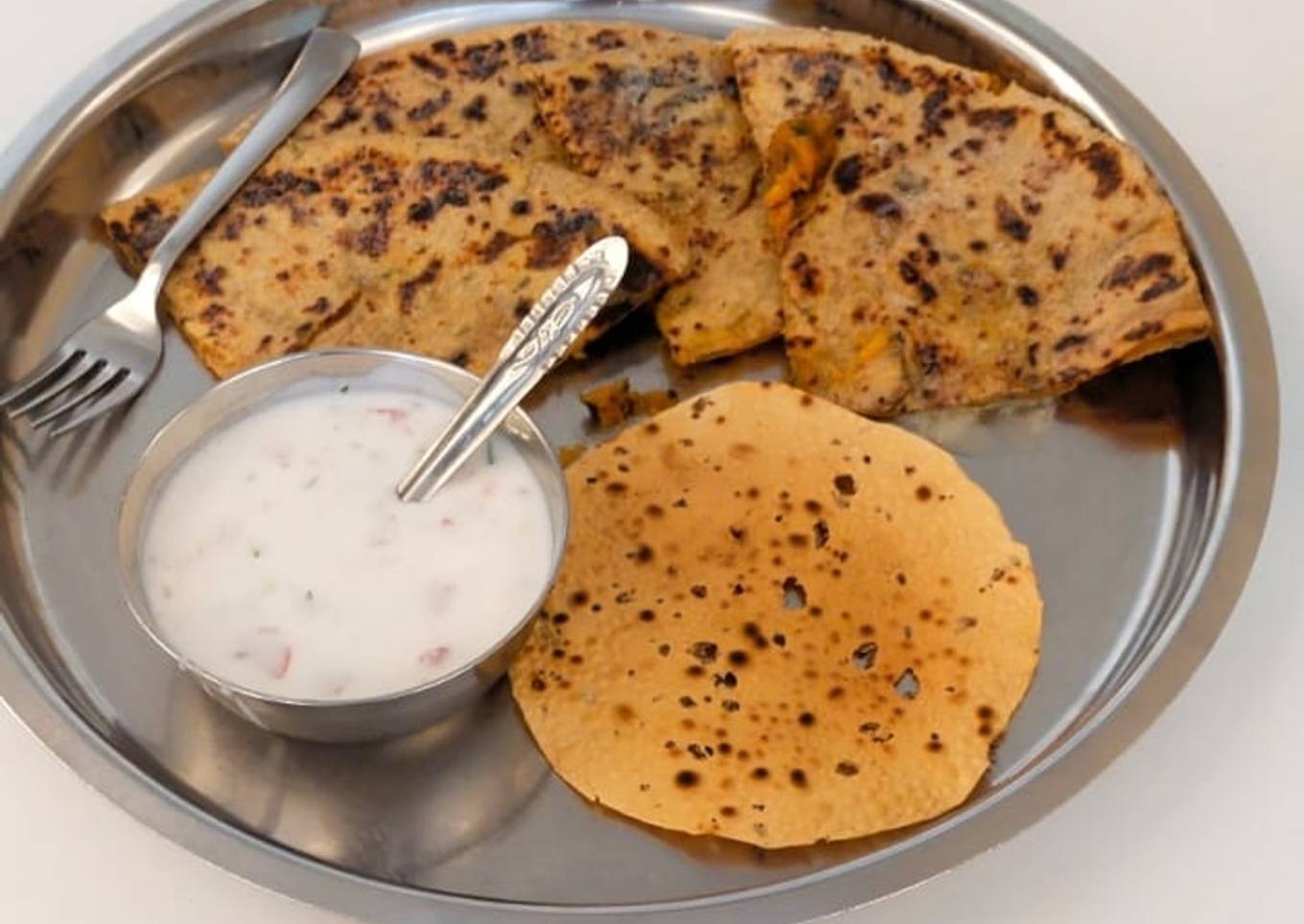 Aloo onion butter paratha