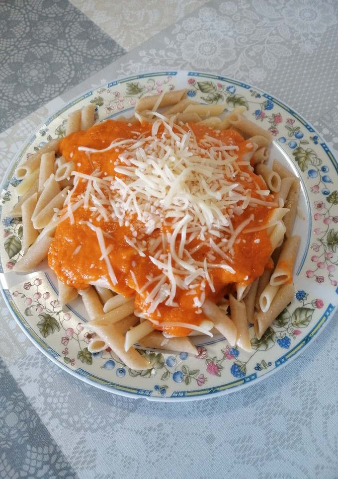 Una foto de 340. Macarrones en salsa de tomate / Thermomix
