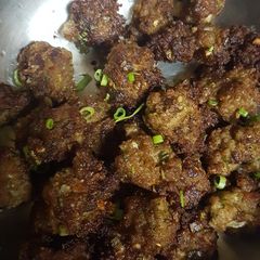 A picture of Gol kabab/bajre k aate ki kabab.