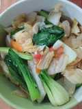 Tumis Pakcoy Sawi Putih dengan Bakso