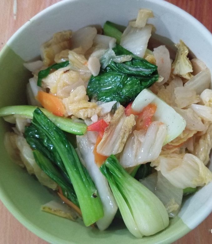 Foto resep Tumis Pakcoy Sawi Putih dengan Bakso