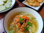 Gambar daging iga sapi lontong