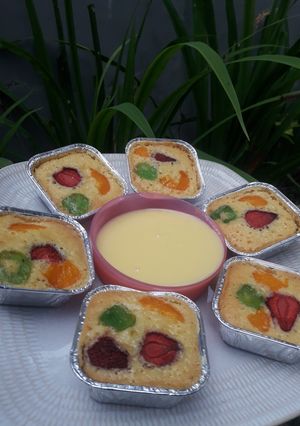 Foto resep Fruit pastry cake with creamy saus