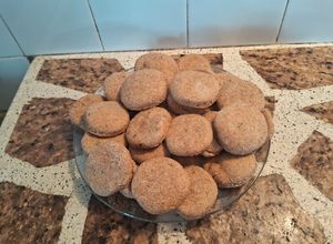 Una foto de Scones integrales de queso rallado y perejil