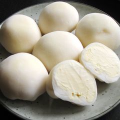 A picture of Mochi Ice Cream.