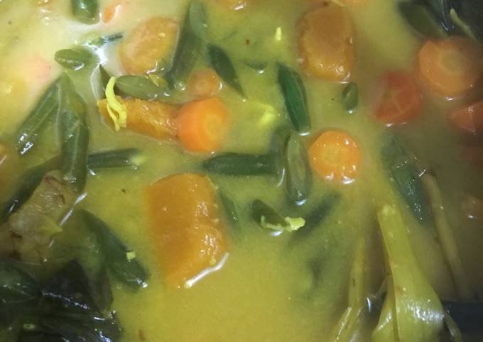 Langkah Mudah untuk Menyiapkan Sayur santan Labu Kuning yang Menggugah Selera