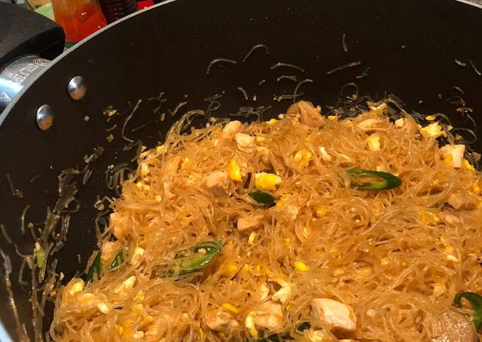 Resep: Bihun Goreng Ayam Bunda Pasti Bisa