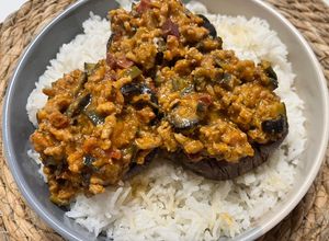 Foto principal de Arroz blanco con berenjena asada y salsa boloñesa de jamón serrano !!!!