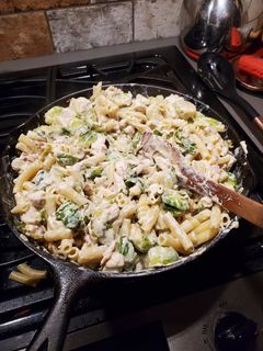 A picture of Chicken Bacon Brussel Sprouts.