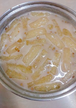 Hình của món Chè đậu xanh bánh tráng.