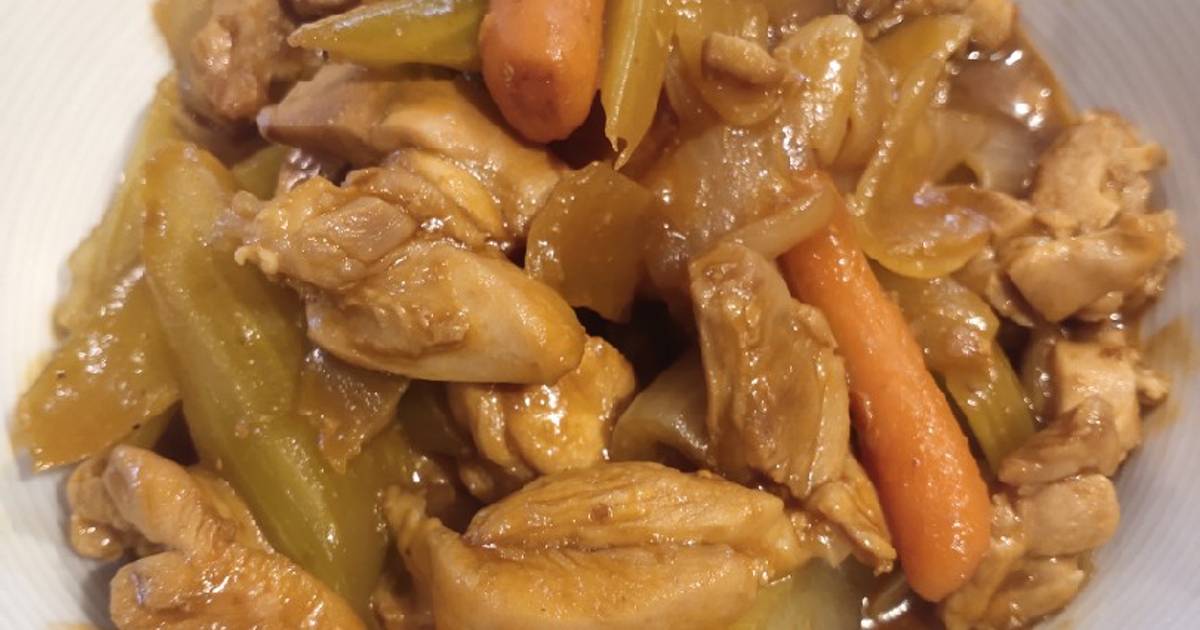 Chicken with Ketchup Sauce Recipe by Emie Cookpad