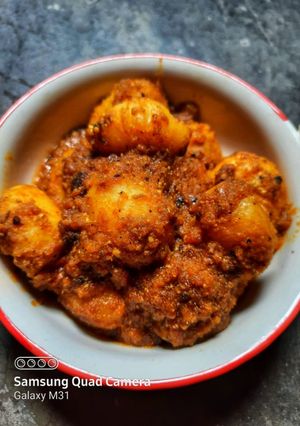 ভাজা মশলা দিয়ে আলুর দম (bhaja masala aloo dum recipe in Bengali) রেসিপির প্রধান ছবি