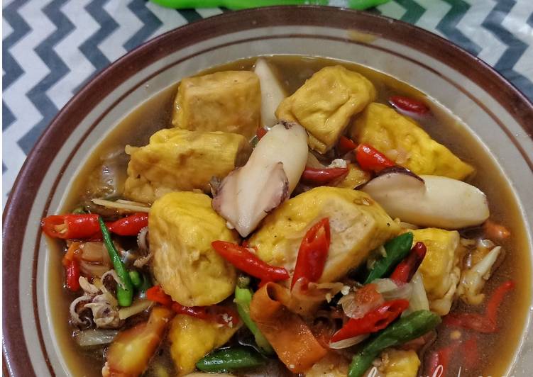 Bahan memasak Cumi tahu Tumis pedas endul pisan😂 yang Enak