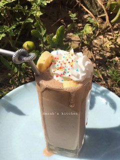 A picture of Banana and chocolate smoothie.