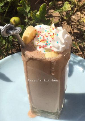 A picture of Banana and chocolate smoothie.