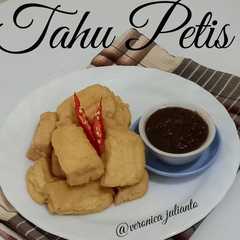 รูปของ Tahu Petis