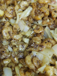 பெப்பர் ஷிரிம்ப்(pepper shrimp recipe in tamil) செய்முறை முக்கிய புகைப்படம்