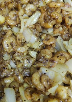 பெப்பர் ஷிரிம்ப்(pepper shrimp recipe in tamil) செய்முறை முக்கிய புகைப்படம்