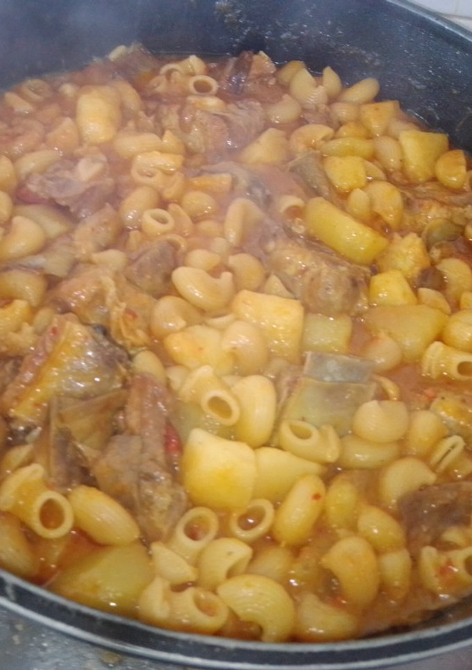 Una foto de Carne con pasta 🍲