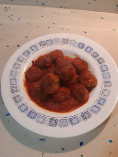 Una foto de Albóndigas con tomate casero