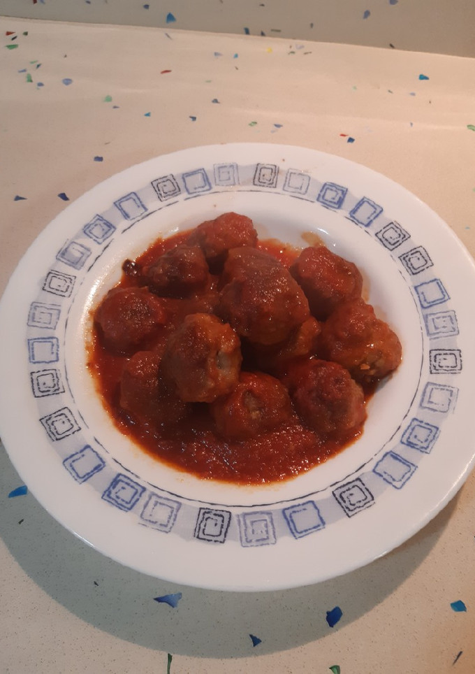 Una foto de Albóndigas con tomate casero