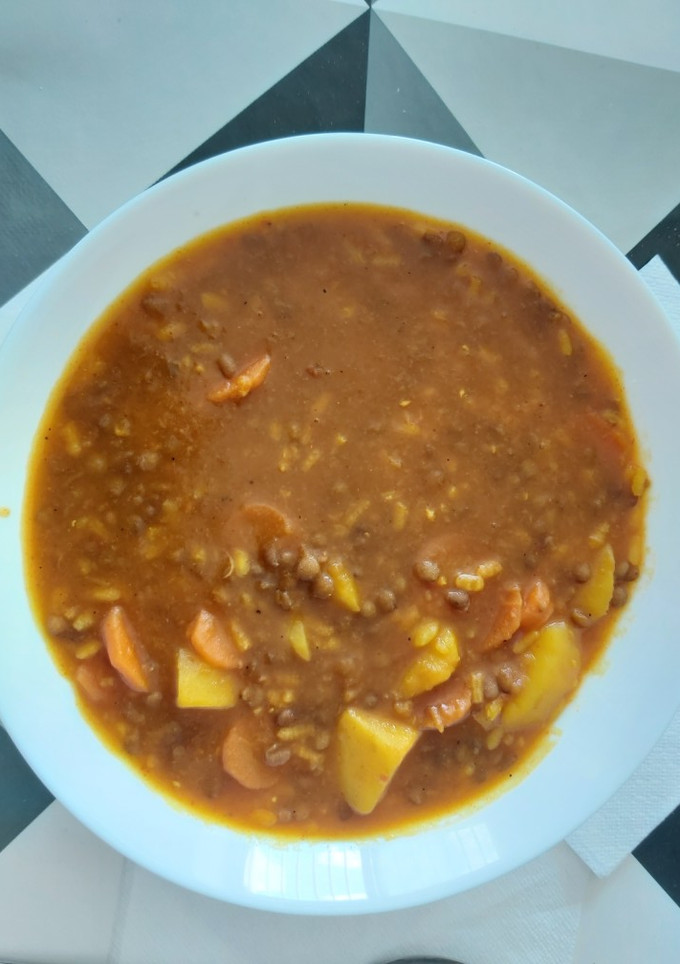 Una foto de Lentejas con arroz..😀