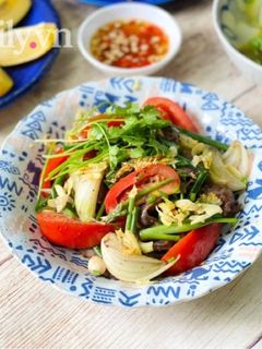 Hình của món Lòng Gà Xào Chua Ngọt.