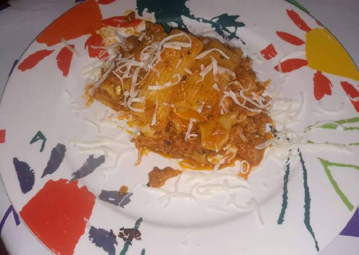 Rigatoni con atún