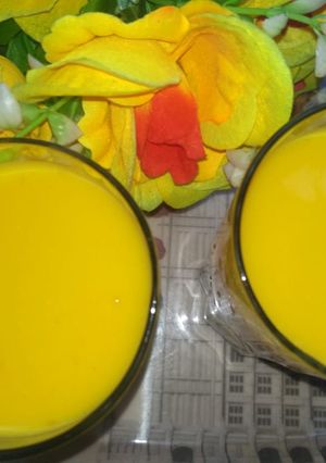 मैंगो शेक (Mango shake recipe in Hindi) रेसिपी मुख्य फोटो