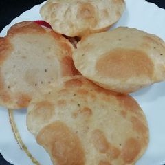 A picture of Atta Poori.