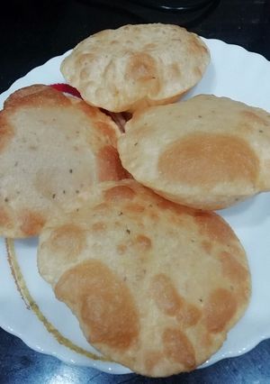A picture of Atta Poori.