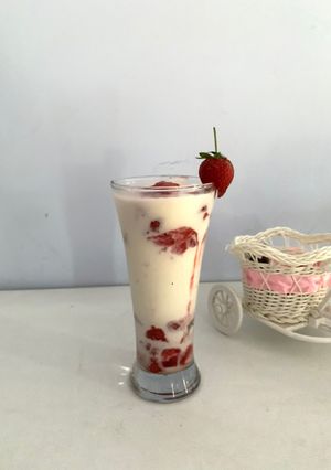 Foto resep Smoothis strawberry 🍓🍓